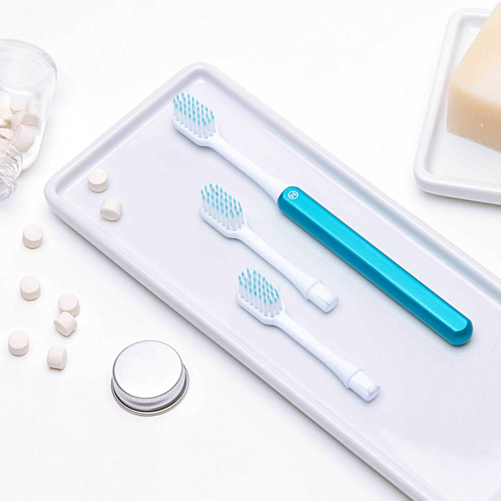 Blue Kids Nada eco friendly toothbrush and 2 replacement toothbrush heads