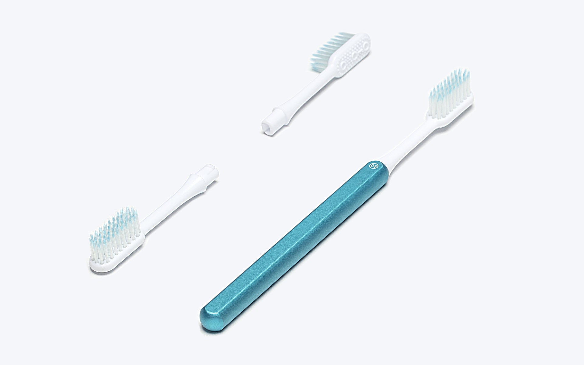 Nada Arctic Blue Toothbrush Handle with 3 Replacement Toothbrush Heads
