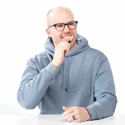Simon, Founder of Nada
